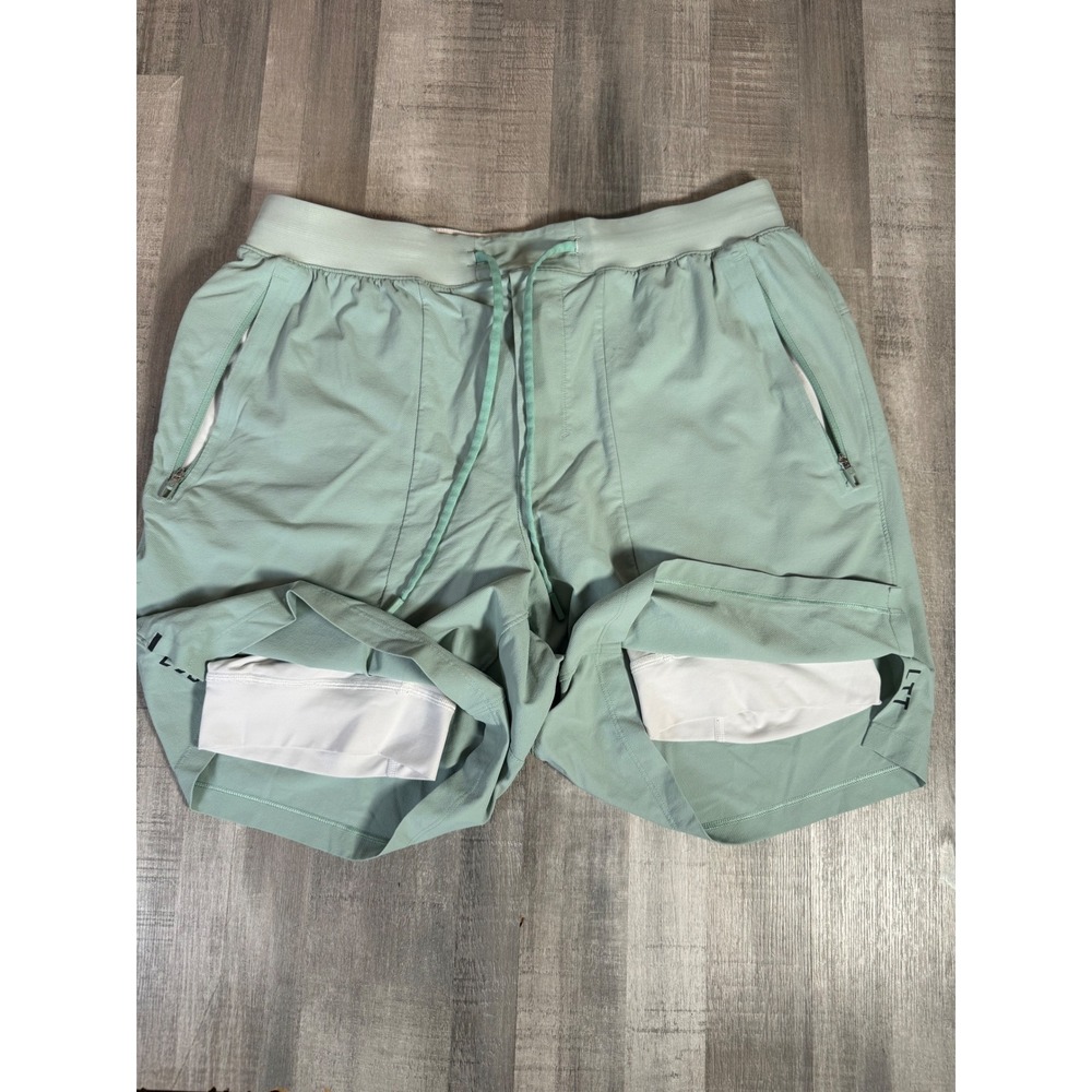 Lululemon LTT License to Train Shorts Mint Green Mens Large 7" Inseam Liner - Picture 2 of 13